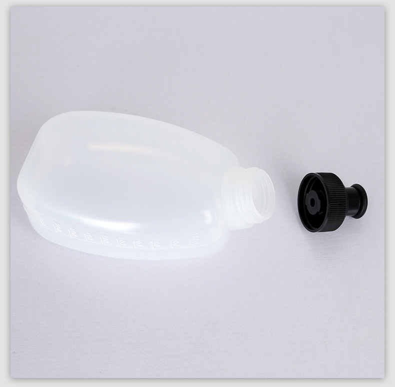 High Quality 620ml Waist Bag Kettle Large Capacity Plastic Material PE Kettle in Stock Whole