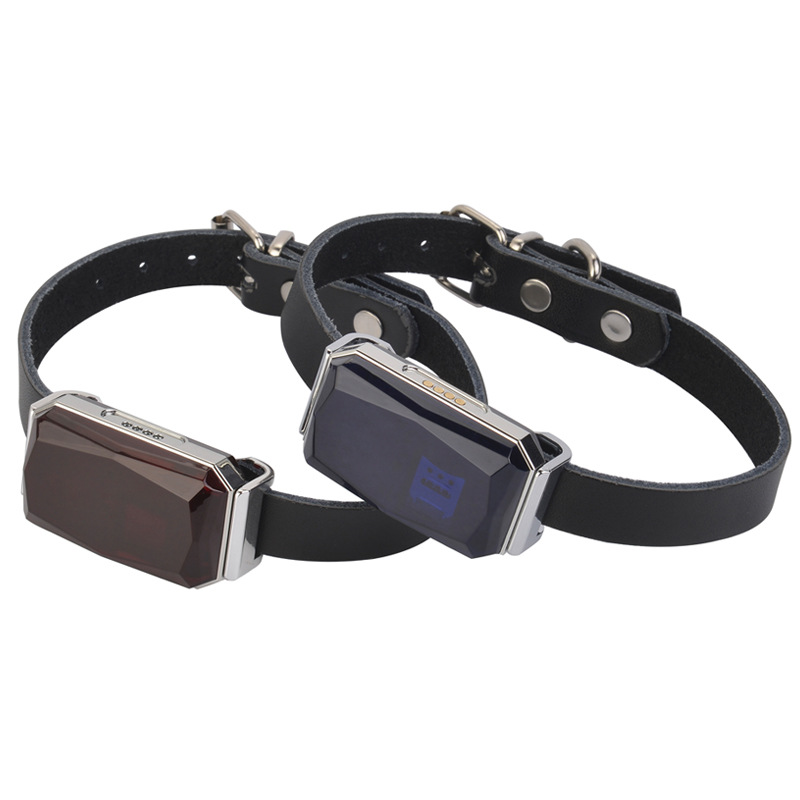New Cool Gem IP67 Waterproof Pets' GPS Locator Dog Cat Cattle Sheep Hunting Dog Tracking Anti-Lost New Cool Gem IP67 Waterproof Pets' GPS Locator Dog Cat Cattle Sheep Hunting Dog Tracking Anti-Lost