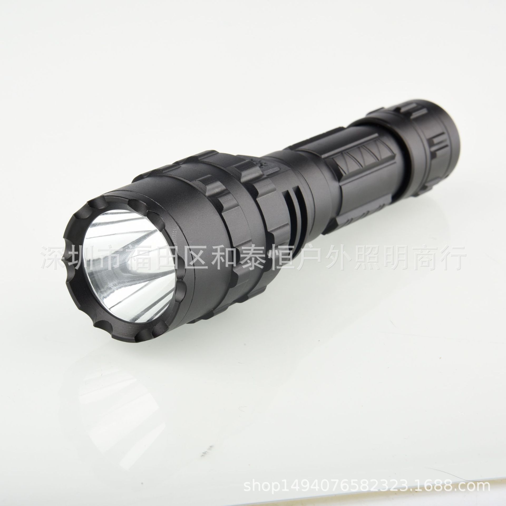 Cross-Border Hot L2 Flashlight USB Rechargeable Spotlight Mini Outdoor Hunting Lamp LED Power Torch Manufacturer Cross-Border Hot L2 Flashlight USB Rechargeable Spotlight Mini Outdoor Hunting Lamp LED Power Torch Manufacturer