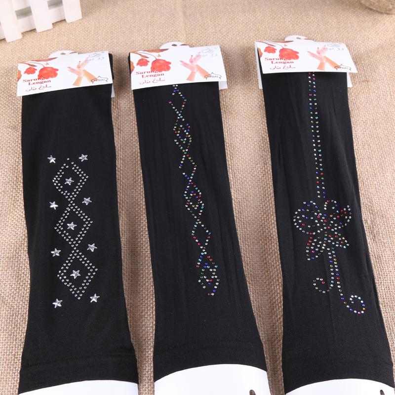 Thermal protection arm with drill and half gloves knitting diamond arm cuff