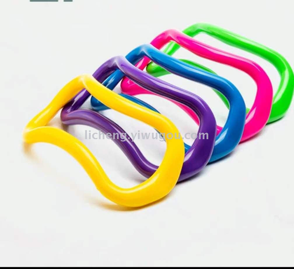 Yoga Ring Yoga ring shoulder Open Magic Extension ring Magic Stretch back pull tendon Pilates Lean Leg Fitness Equipment Yoga Ring Yoga ring shoulder Open Magic Extension ring Magic Stretch back pull tendon Pilates Lean Leg Fitness Equipment