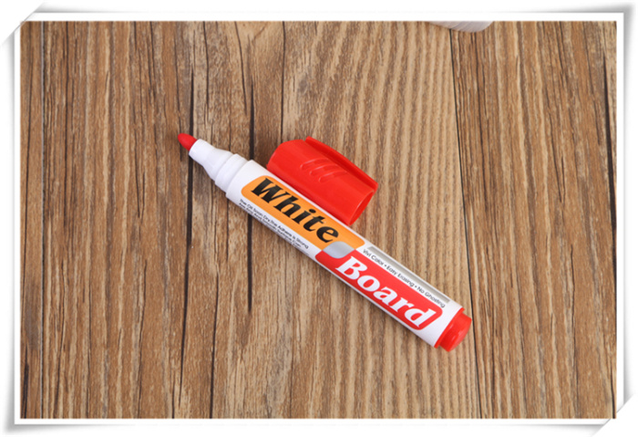 Whiteboard pen can wipe children non-toxic blackboard pen water-based pen red black office supplies Whiteboard pen can wipe children non-toxic blackboard pen water-based pen red black office supplies