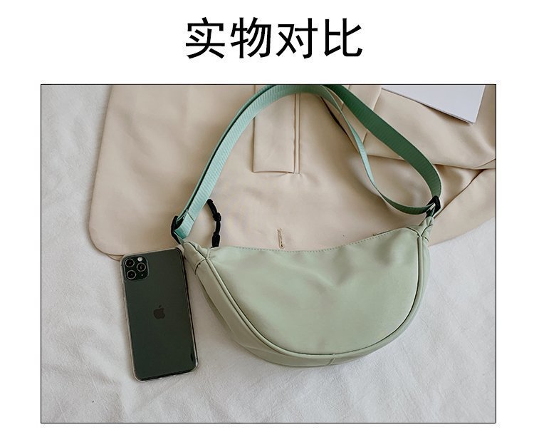 2021 Spring New Fashion Waist Bag Sports Bag Large Capacity Waterproof Bag Men and Women Simple Bag