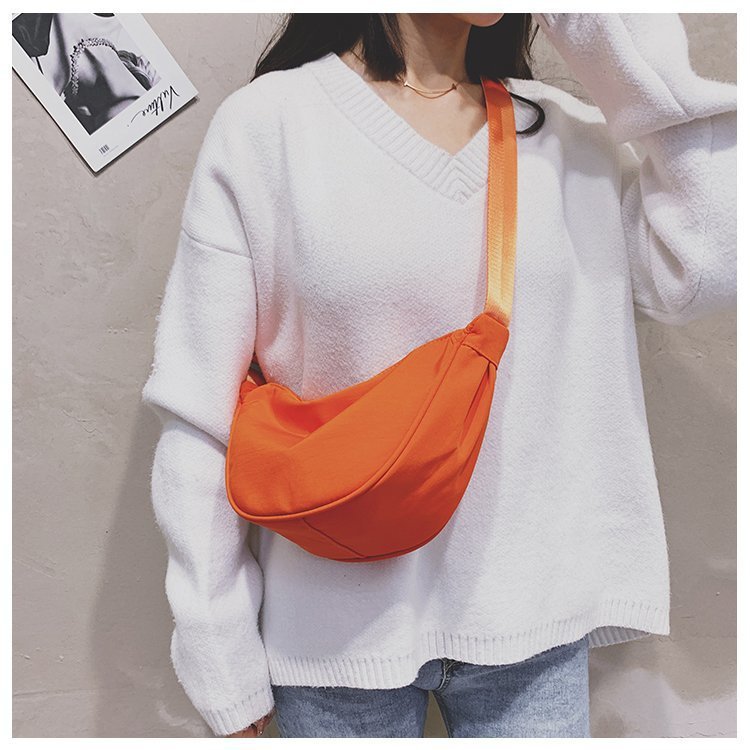 2021 Spring New Fashion Waist Bag Sports Bag Large Capacity Waterproof Bag Men and Women Simple Bag