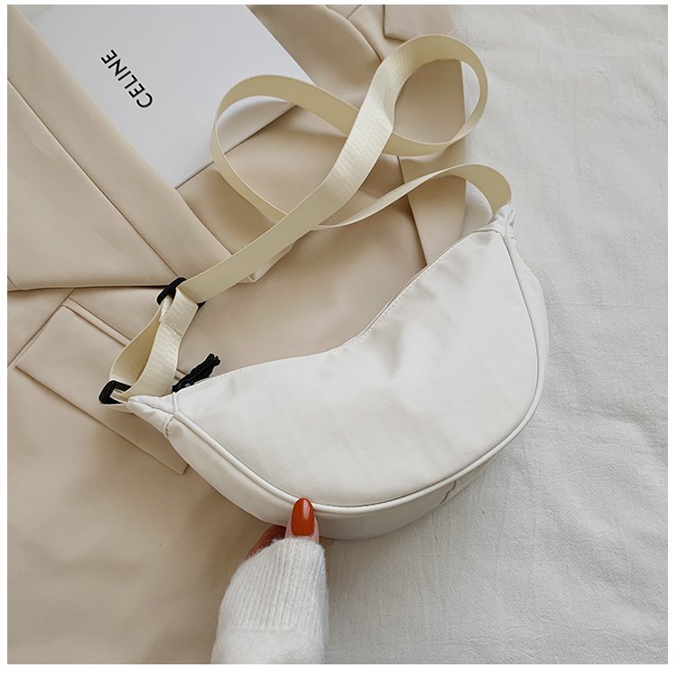 2021 Spring New Fashion Waist Bag Sports Bag Large Capacity Waterproof Bag Men and Women Simple Bag