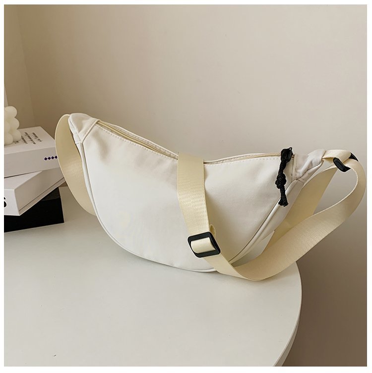 2021 Spring New Fashion Waist Bag Sports Bag Large Capacity Waterproof Bag Men and Women Simple Bag