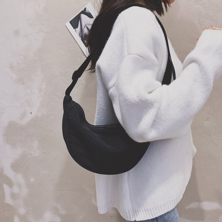 2021 Spring New Fashion Waist Bag Sports Bag Large Capacity Waterproof Bag Men and Women Simple Bag