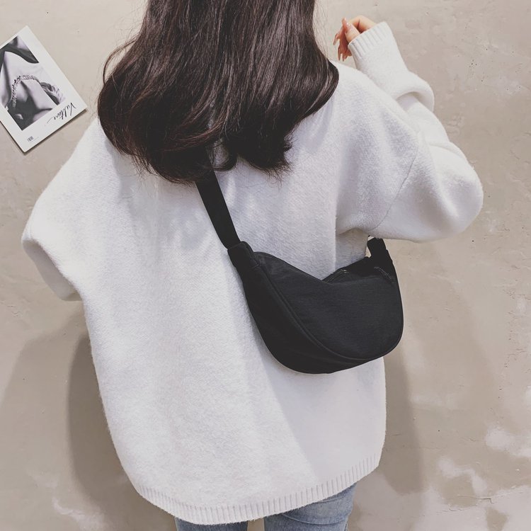 2021 Spring New Fashion Waist Bag Sports Bag Large Capacity Waterproof Bag Men and Women Simple Bag
