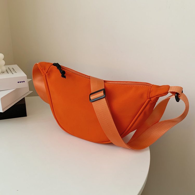 2021 Spring New Fashion Waist Bag Sports Bag Large Capacity Waterproof Bag Men and Women Simple Bag