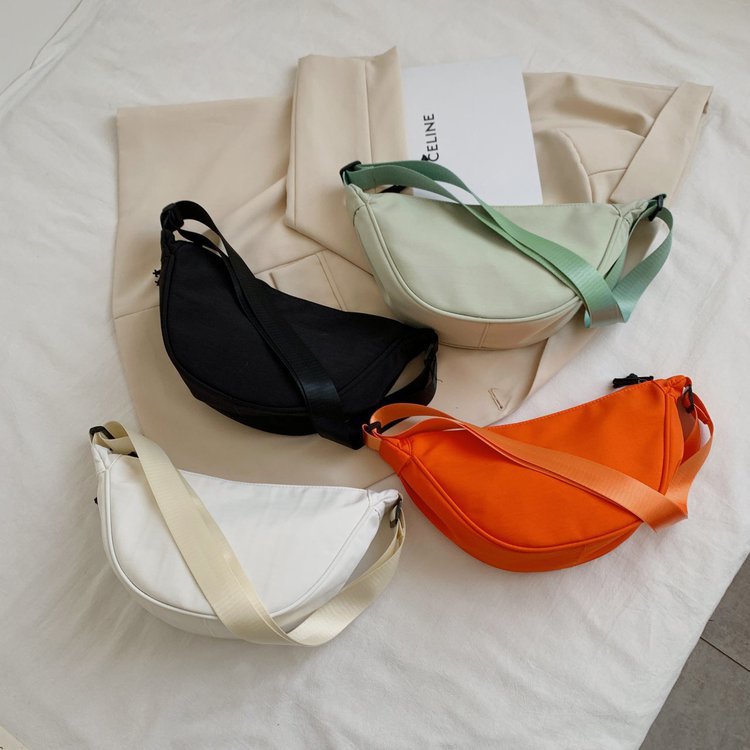2021 Spring New Fashion Waist Bag Sports Bag Large Capacity Waterproof Bag Men and Women Simple Bag