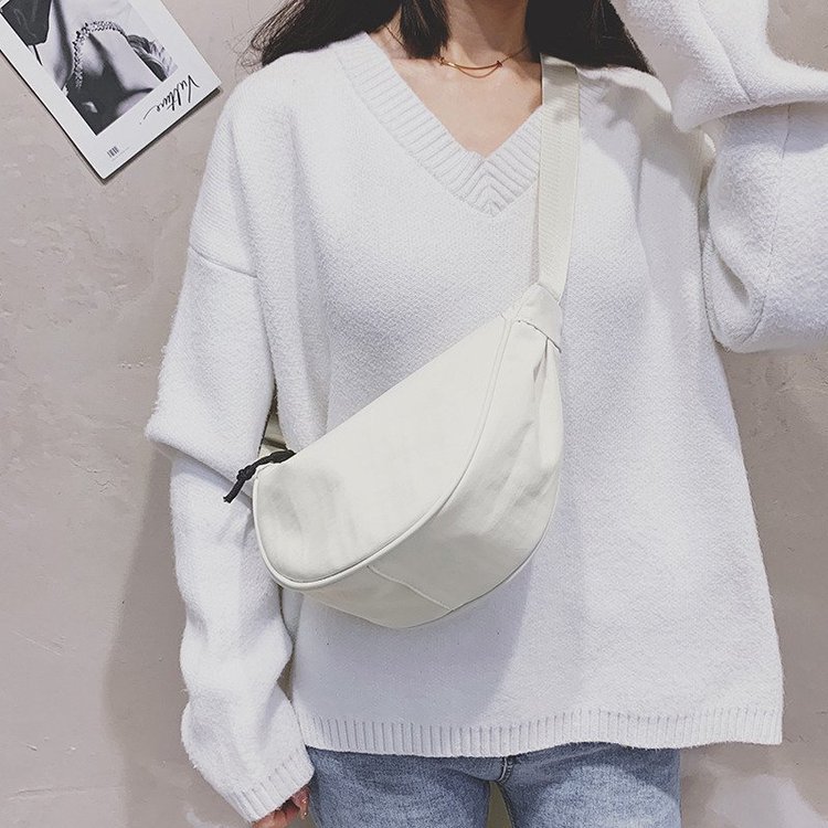 2021 Spring New Fashion Waist Bag Sports Bag Large Capacity Waterproof Bag Men and Women Simple Bag