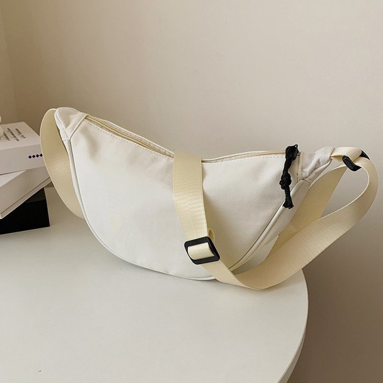 2021 Spring New Fashion Waist Bag Sports Bag Large Capacity Waterproof Bag Men and Women Simple Bag