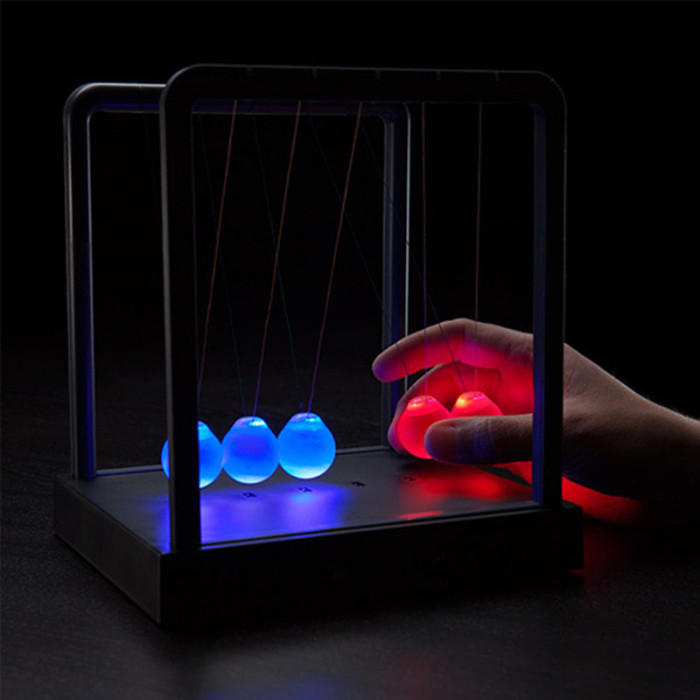 The new light Newton pendulum ball billiards billiards ornaments factory direct color balance The new light Newton pendulum ball billiards billiards ornaments factory direct color balance