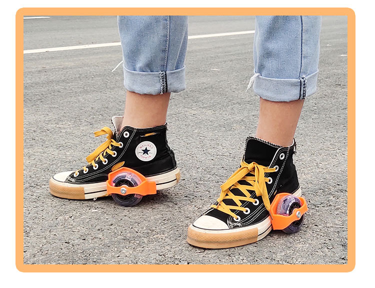 Hot Wheels Heelys Children's PVC Wheels Luminous Skates Hot Wholesale Base Price Special Offer Low Price Hot Wheels Heelys Children's PVC Wheels Luminous Skates Hot Wholesale Base Price Special Offer Low Price