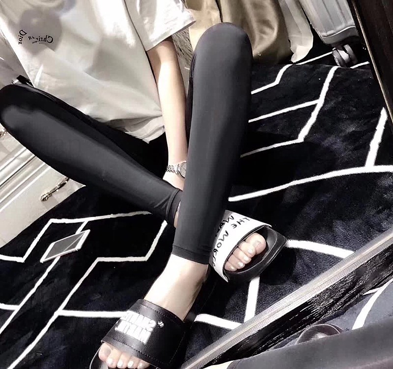 Bear's ice silk leggings summer leggings ice silk silk silk cool pants milk silk skates women's pants