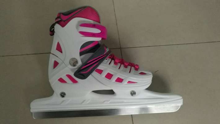 Jinfeng New 9 Hard Shell Speed Knife Shoes Roller Skates Ice Skates Jinfeng New 9 Hard Shell Speed Knife Shoes Roller Skates Ice Skates