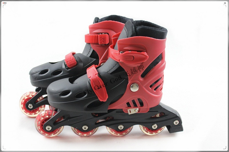 Flying over the God of the ice skates wholesale children's skates, skates, skates, roller skates Flying over the God of the ice skates wholesale children's skates, skates, skates, roller skates