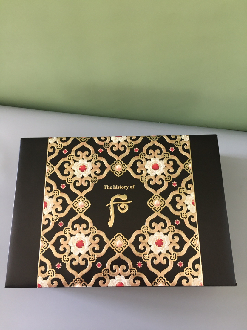 Whoo Rear Gongchen Enjoy Three-Piece Set with Exquisite Gift Bag, Tissue, Lid with Numbers Whoo Rear Gongchen Enjoy Three-Piece Set with Exquisite Gift Bag, Tissue, Lid with Numbers