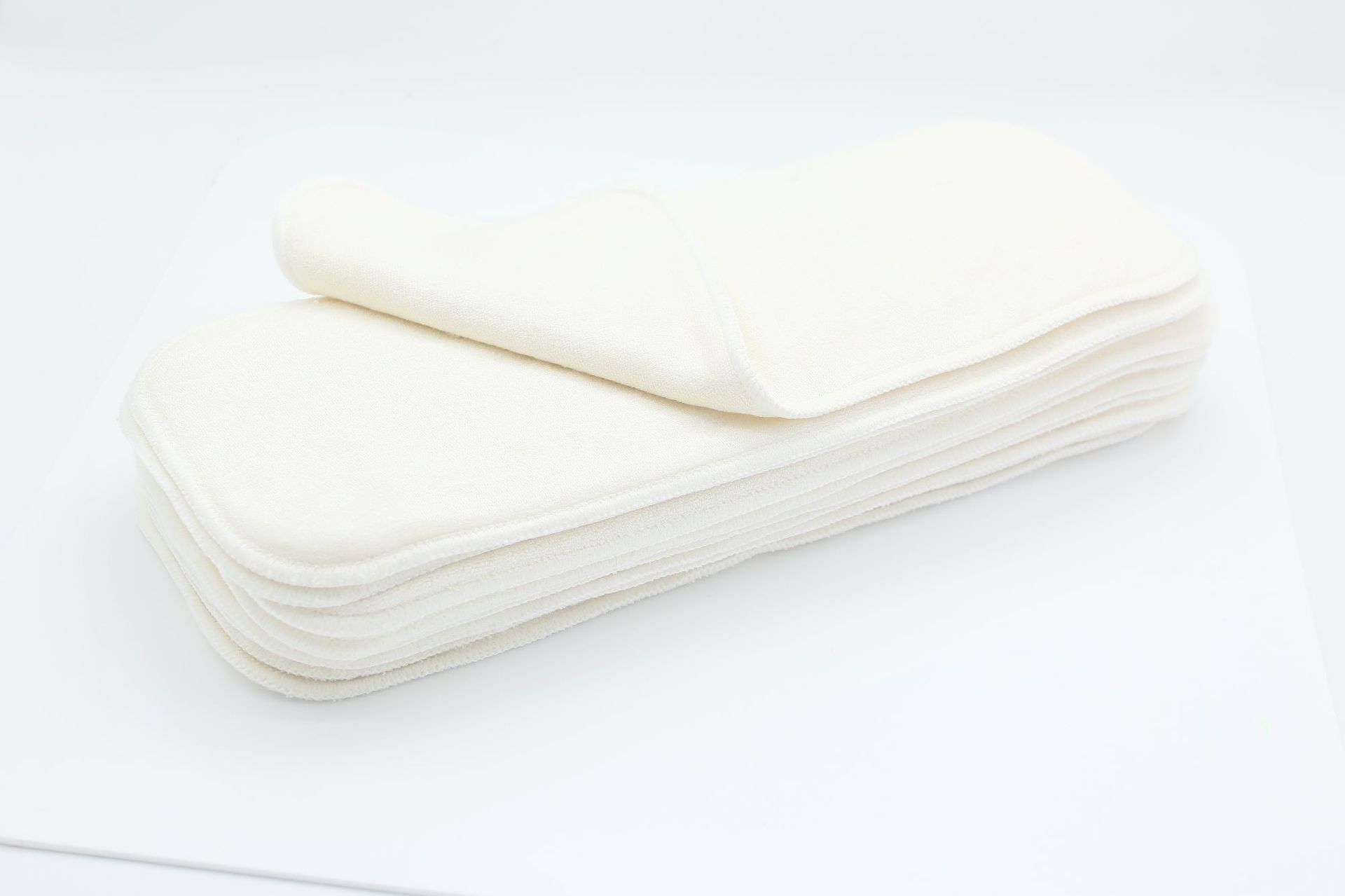 Manufacturer's ultrafine diapers happy whistle diapers ultrafine diapers cloth diapers spot