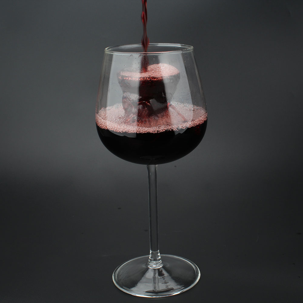 Large Skull Wine Sober Glass Goblet Transparent Fast Creative European and American Home Personalized Skull Necklace Cup Large Skull Wine Sober Glass Goblet Transparent Fast Creative European and American Home Personalized Skull Necklace Cup