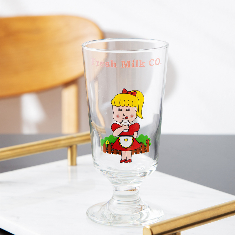 Korean INS Net Red Retro Goblet Cartoon Cute Glass Short-Legged Flower Cup French Romantic Wine Glass