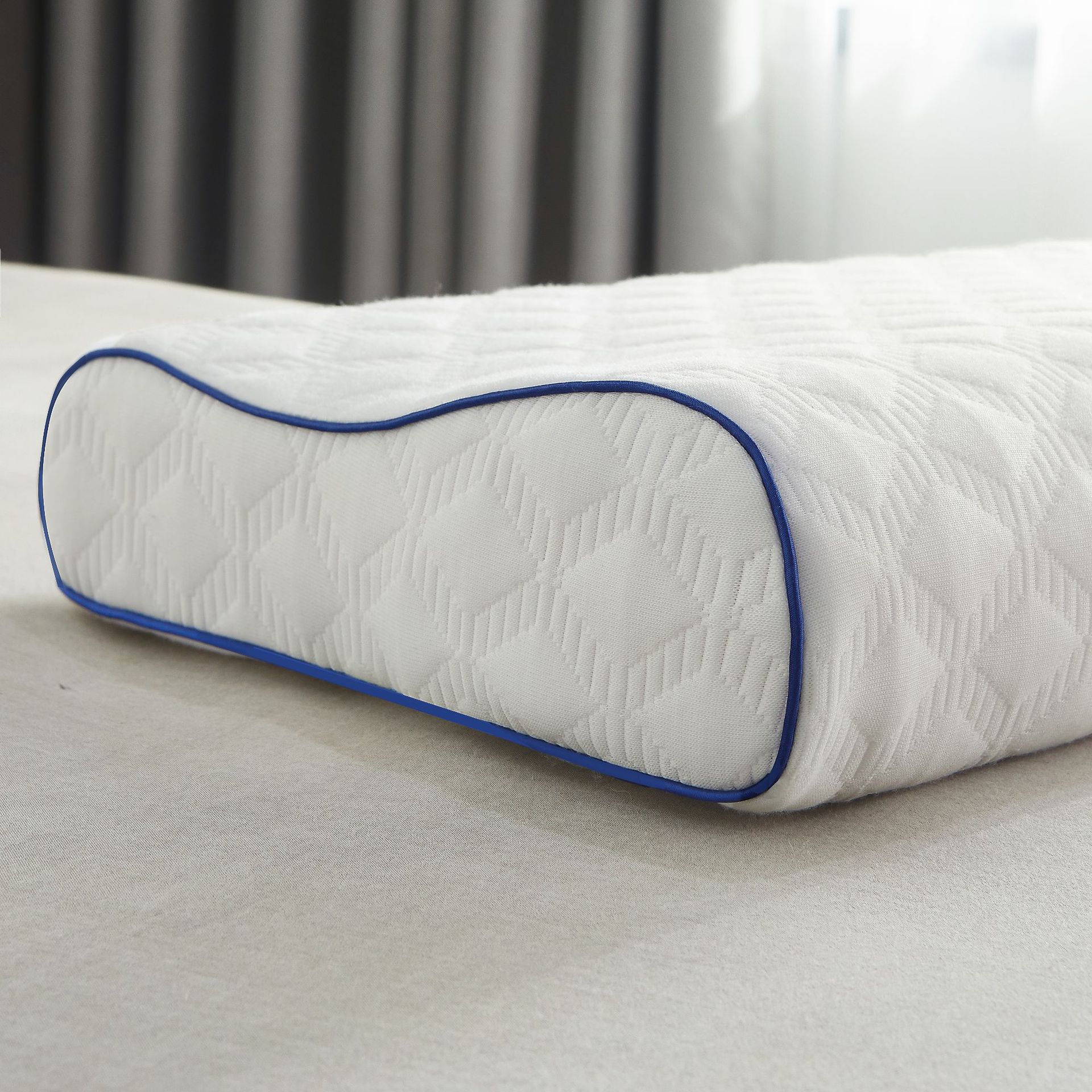 Factory Direct Supply Natural Latex Pillow Large Particles Height Massage Pillow Support OEM Factory Direct Supply Natural Latex Pillow Large Particles Height Massage Pillow Support OEM