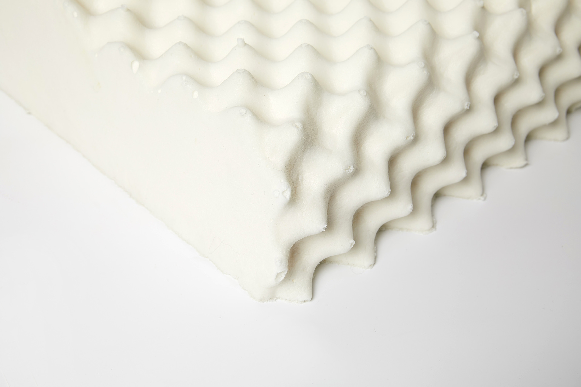 Vontly is an authorized V brand latex pillow