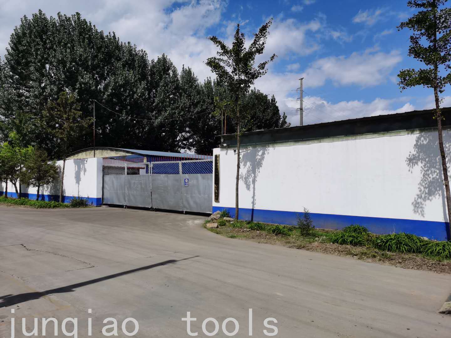 Factory Direct Supply All Kinds of Steel Shovel Exported to Africa Middle East Dubai Shovel S518l Factory Direct Supply All Kinds of Steel Shovel Exported to Africa Middle East Dubai Shovel S518l