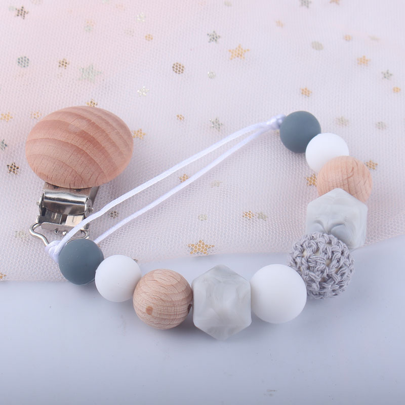 New Baby Silicone Pacifier Clip Baby Grinding Toys DropPreventing Chain Maternal and Child Supplies