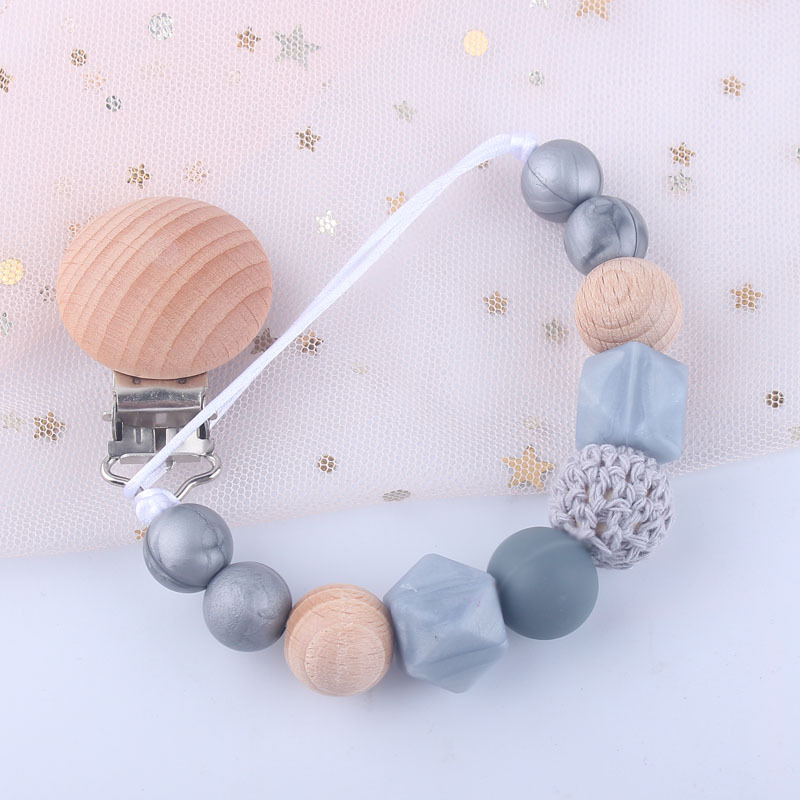 New Baby Silicone Pacifier Clip Baby Grinding Toys DropPreventing Chain Maternal and Child Supplies