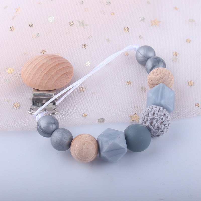 New Baby Silicone Pacifier Clip Baby Grinding Toys DropPreventing Chain Maternal and Child Supplies