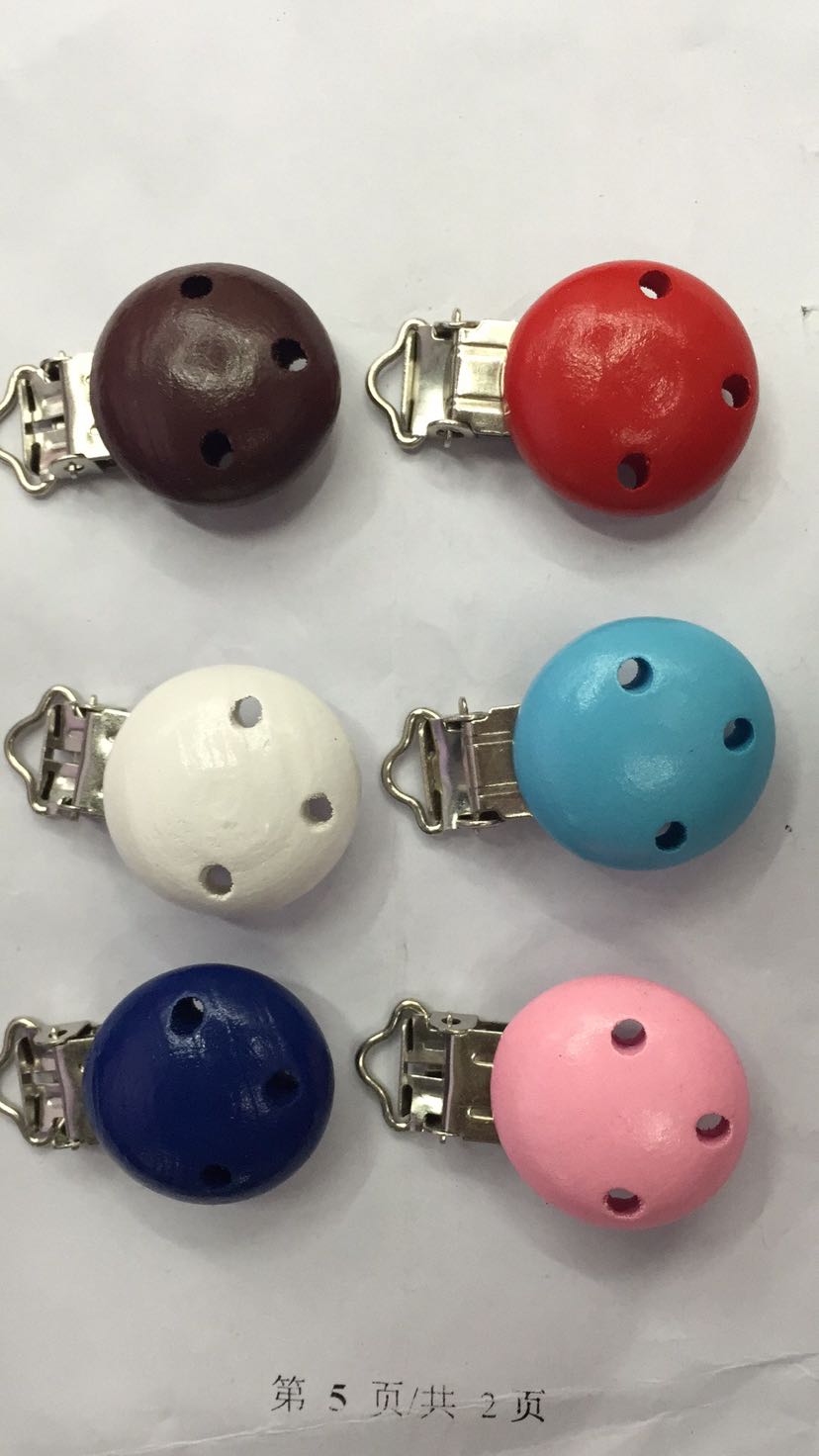 Manufacturers make wooden pacifiers for babies