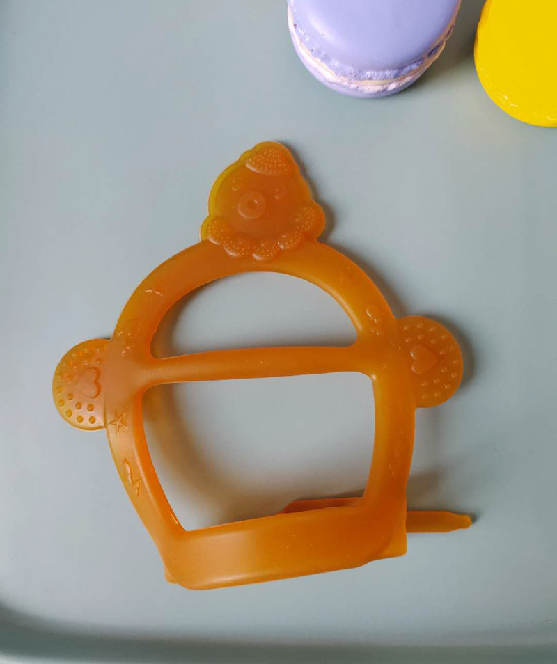 The manufacturer directly sells baby silicone toothbracelet tooth glue glove molar braces type baby bite glue tooth glue