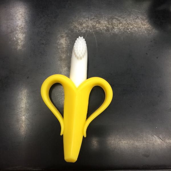 High Quality Environmentally Safe Baby Teether Teething Ring babies Banana Silicone Toothbrush deciduous tooth brush High Quality Environmentally Safe Baby Teether Teething Ring babies Banana Silicone Toothbrush deciduous tooth brush