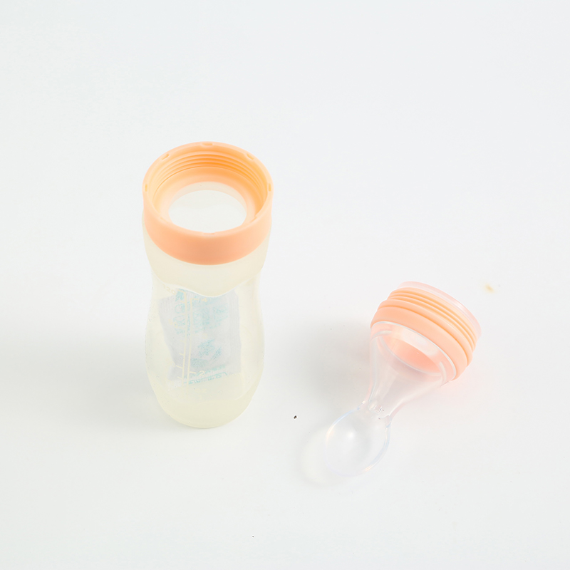 Baby Silicone Rice Cereal Soft Head Baby Food Supplement Bottle Children Squeeze Spoon Rice Paste Spoon