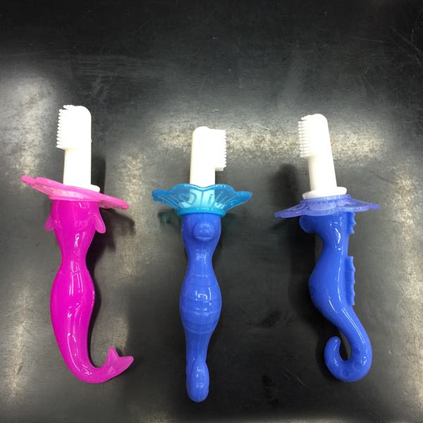 Baby Silicone cartoon Toothbrush Infant Soft Teether Bendable Safe Tooth Brush High Quality Chews Massager Teething