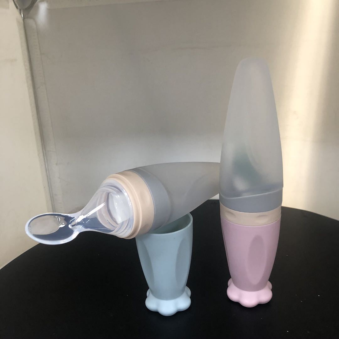 Silicone Rice Cereal Silicone Squeeze Baby Bottle Baby Spoon Baby Food Bottle Baby Rice Paste Spoon