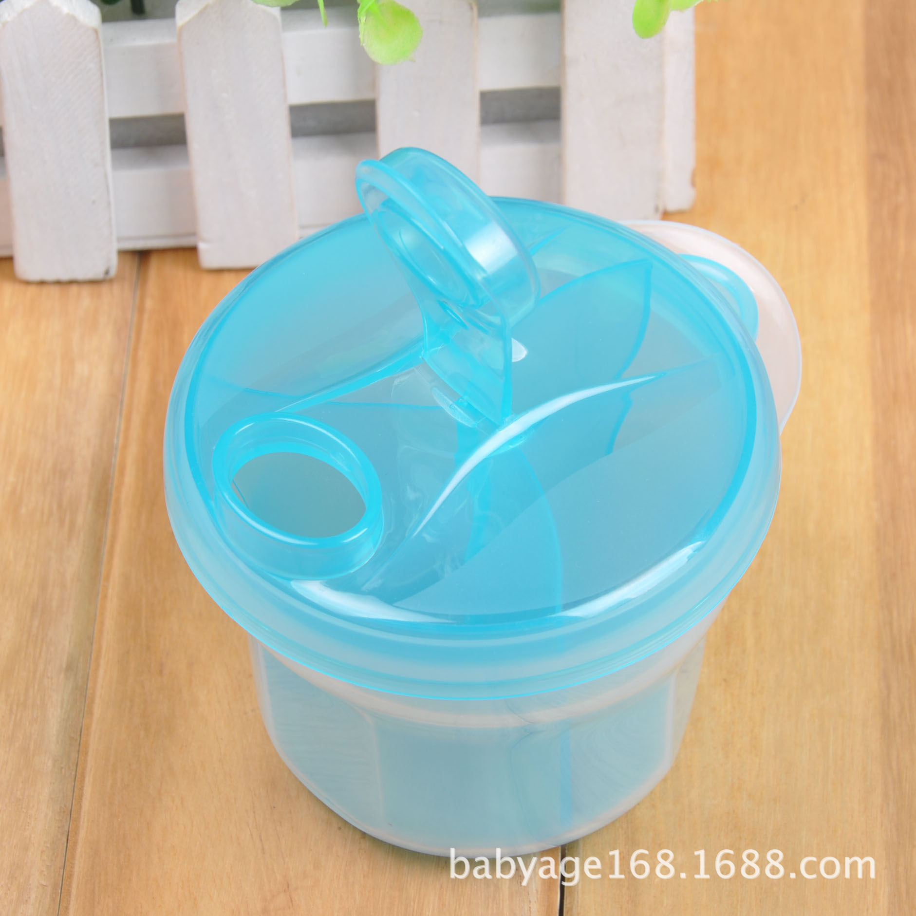Baby Going out Portable Rotating Milk Powder Box 3-Grid Storage Sealed Tank Baby Milk Powder Separately Packed Case