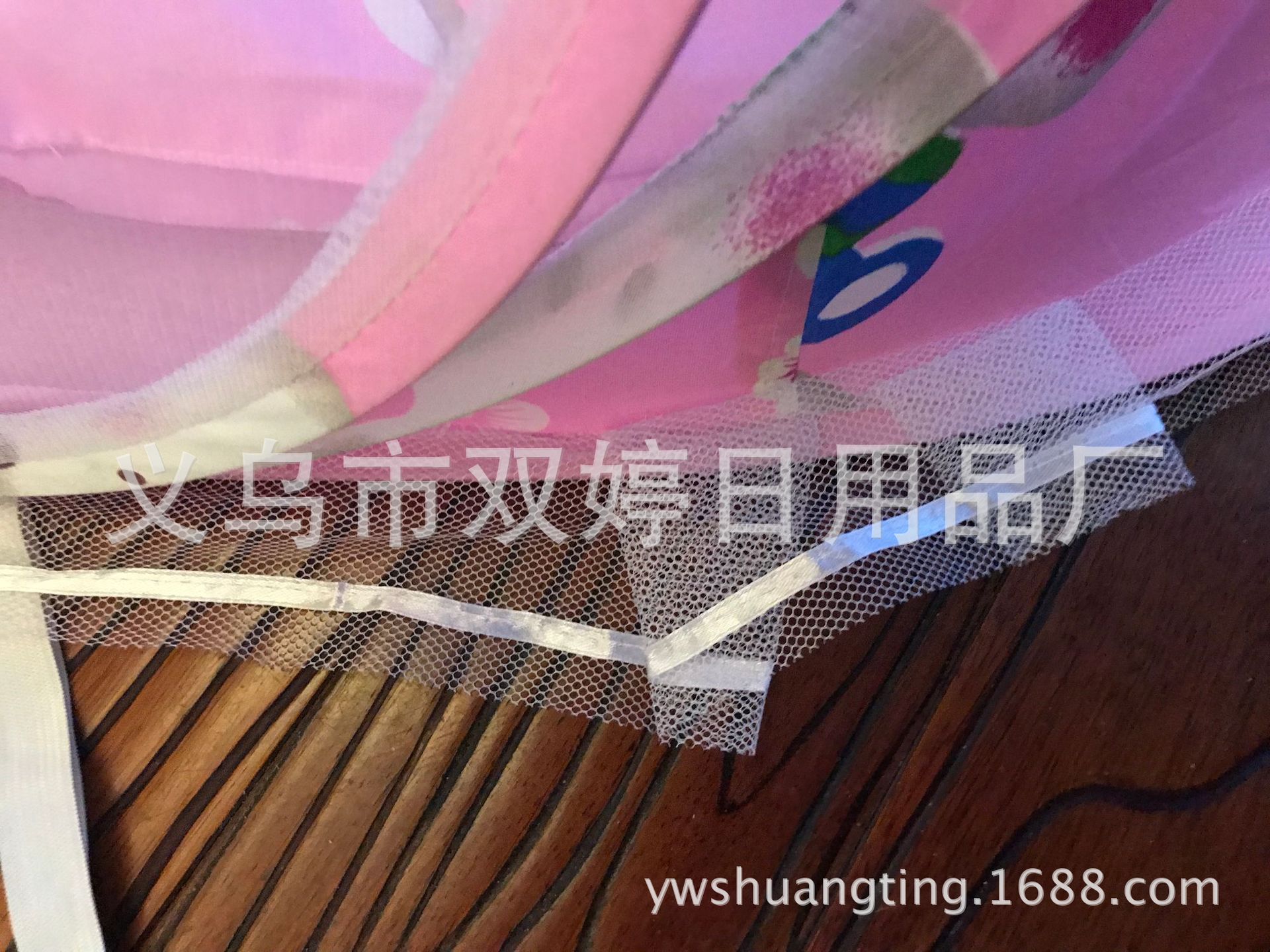 Summer folding baby mosquito net, baby mosquito net to send pillow fabric plus music