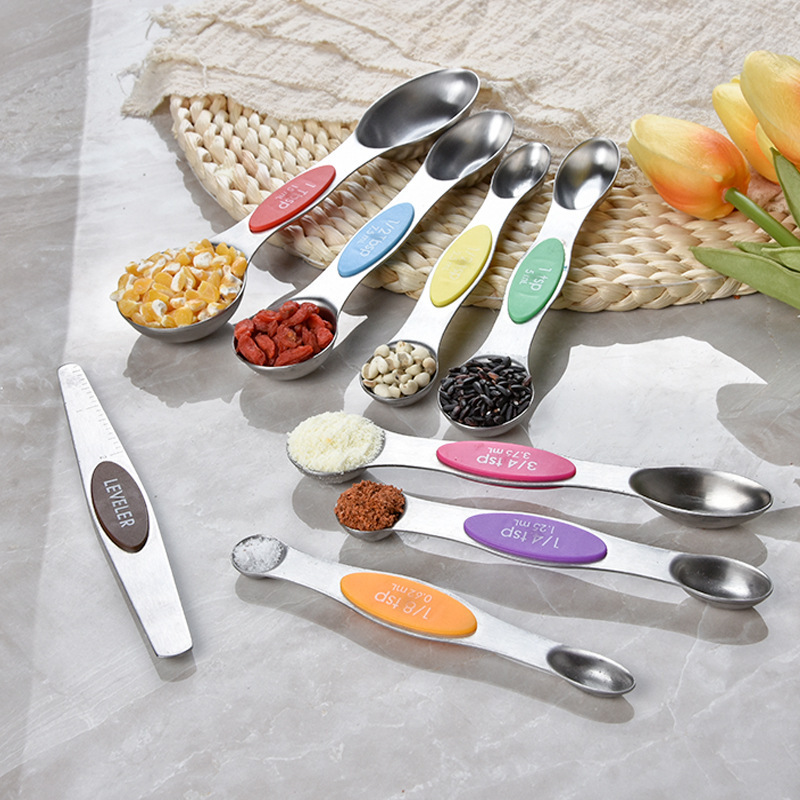 Stainless Steel Measuring Spoons-Dual Ends 8-Piece Baking Tool Belt Scale Measuring Magnetic Scraper Storage Spoon
