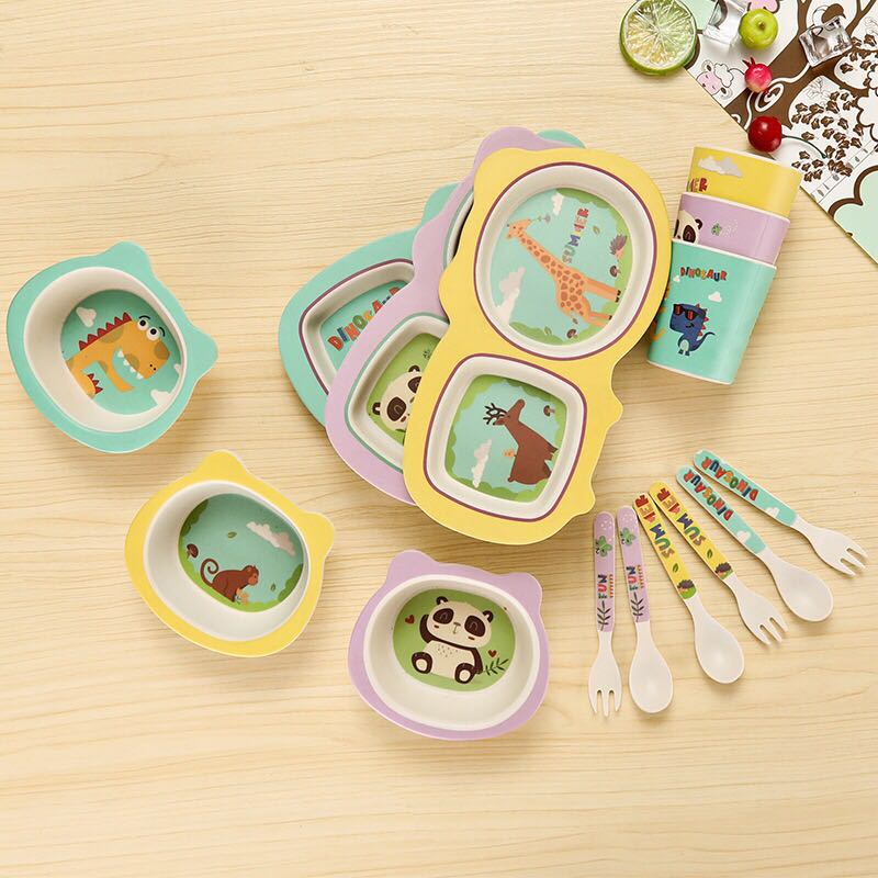 Bamboo Fiber Children&#039;s Tableware comes with a 5-piece Baby Cartoon Rice Bowl Set of Spoons and Forks