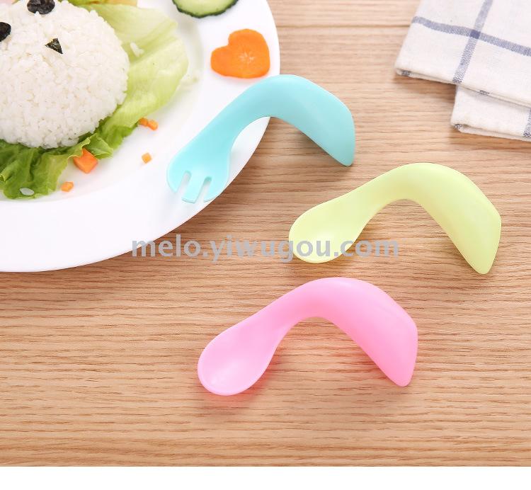 Baby tilting spoon, learning to eat training spoons, children fork spoons, baby utensils