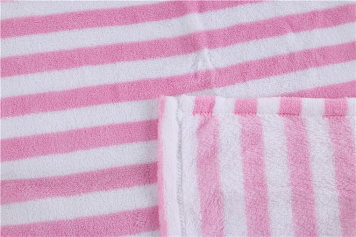 single-deck coral fleece embroidery quilt baby's blanket MN12235