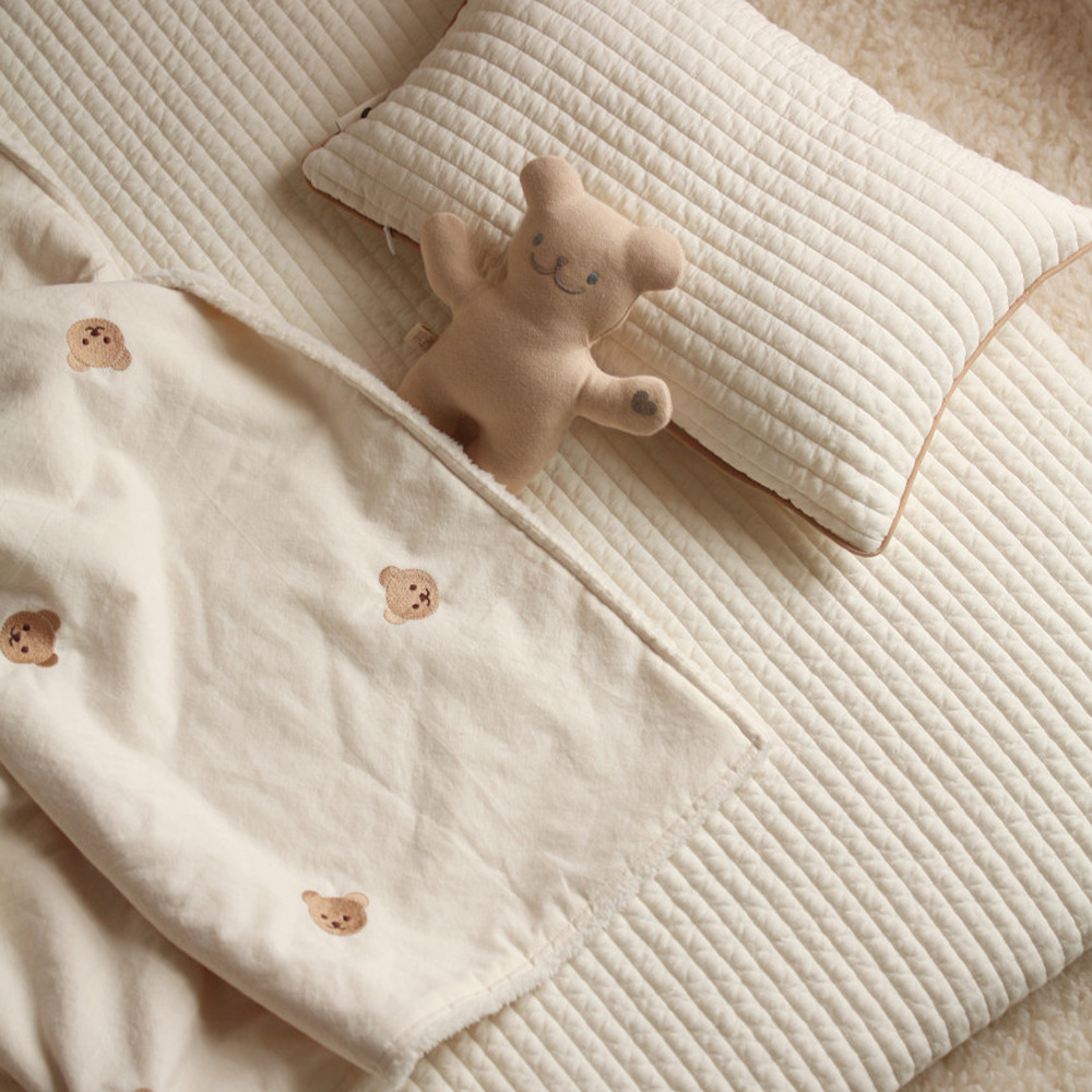 Baby Blanket Pure Cotton Embroidery Bear Cover Blanket Spring and Autumn Quilt Baby Blanket Nap Blanket Coral Fleece