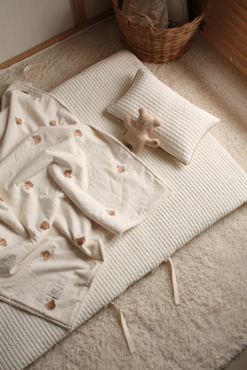 Baby Blanket Pure Cotton Embroidery Bear Cover Blanket Spring and Autumn Quilt Baby Blanket Nap Blanket Coral Fleece