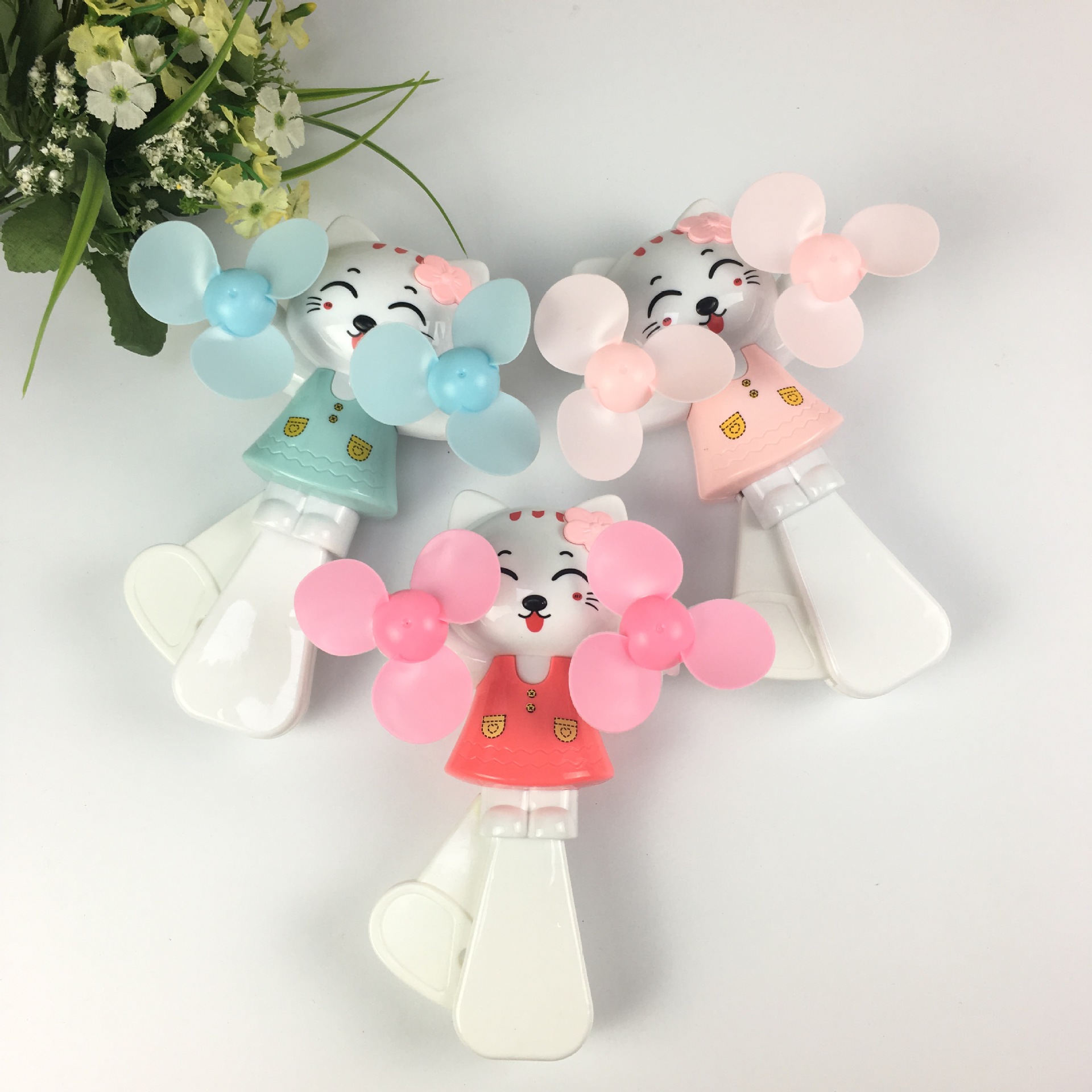 Hand Pressure Mini Little Fan Cartoon Double-Headed Little Fan Seaweed Pig Fan Toy Children Student Handheld Fan