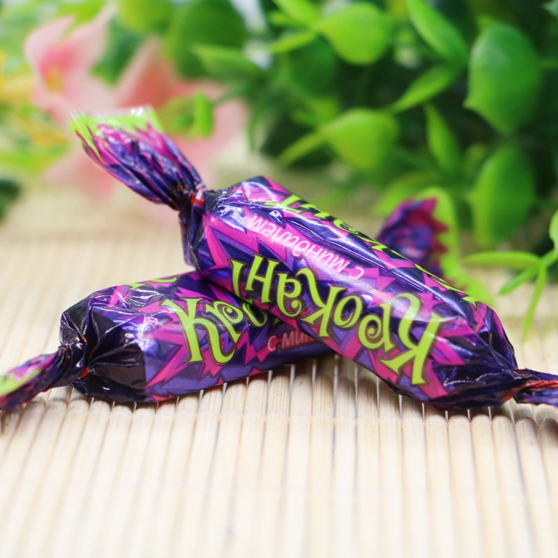 Free Shipping Russia Imported KdV Purple Wrap Candy Chocolate Candy 500G 1000G Wedding Candy Bulk Candy Wholesale