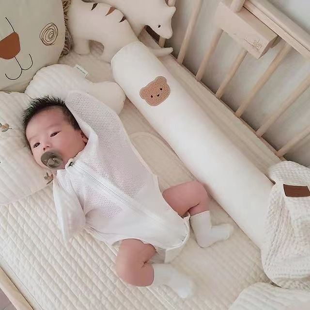 Korean Ins Infant Soothing Pillow Cylindrical Anti-Collision Soothing Pillow Baby Pillow Side Sleeping Bear Bed Fence
