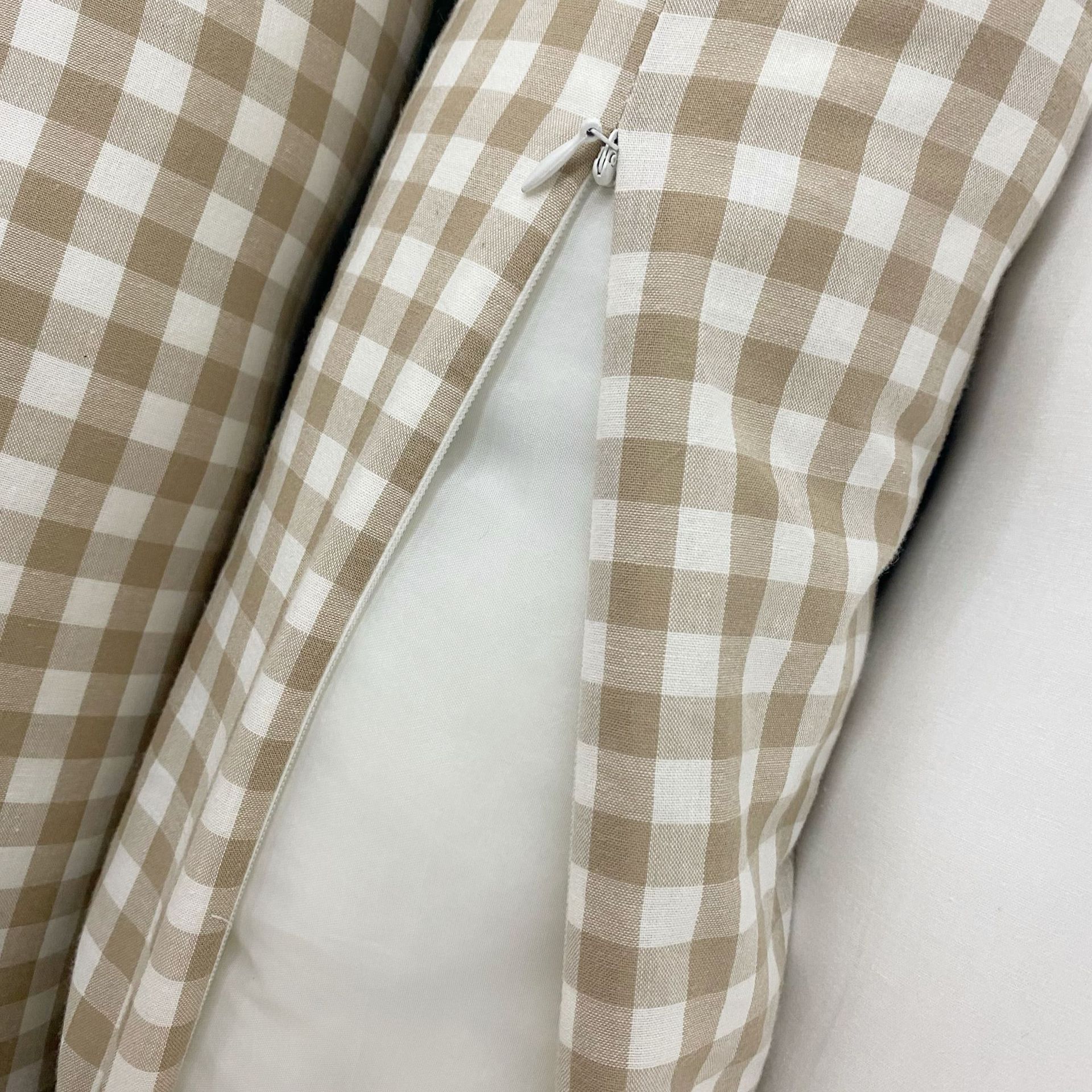 Korean Ins Infant Soothing Pillow Cylindrical Anti-Collision Soothing Pillow Baby Pillow Side Sleeping Bear Bed Fence