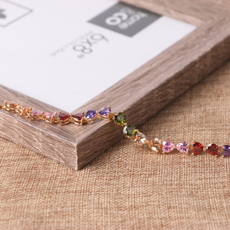 Mixed color imported 4A zircon plating genuine gold quality pure copper quality four-leaf clover bracelet